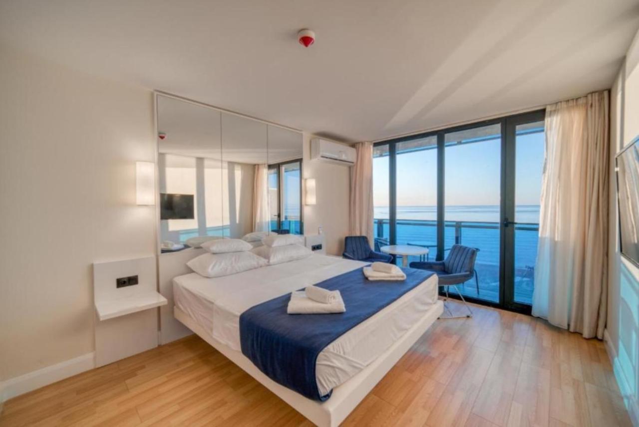 Luxury Sea View Apartments In Orbi City Batum Dış mekan fotoğraf